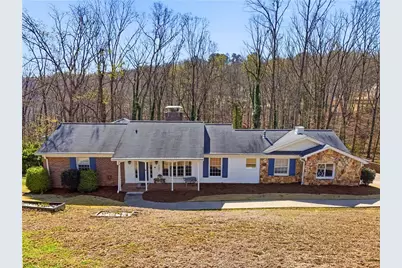 3302 Hickory, Gainesville, GA 30506 - Photo 3