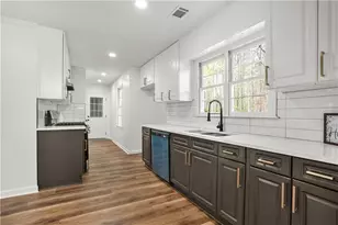 430 Mary Erna Dr, Fairburn, GA 30213 - Photo 9