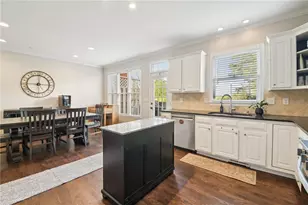 1192 Brookhaven Glen NE, Atlanta, GA 30319 - Photo 9