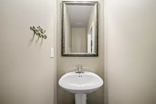 345 Franklin Ln, Acworth, GA 30102 - Photo 3