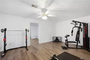 816 Pond View Ln, Sugar Hill, GA 30518 - Photo 35