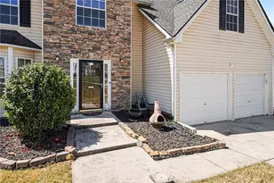 1544 Callaway Loop, Conyers, GA 30012 - Photo 3