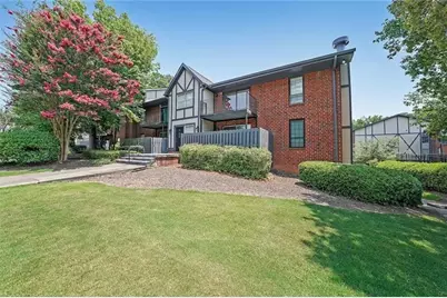 6851 Roswell Road #O3, Atlanta, GA 30328 - Photo 7