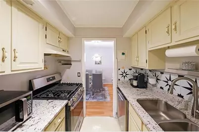 6851 Roswell Road #O3, Atlanta, GA 30328 - Photo 17