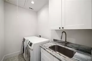 1941 Royal Ct, Atlanta, GA 30341 - Photo 39