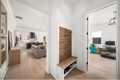 1941 Royal Court, Atlanta, GA 30341 - Photo 19