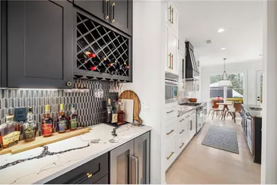 1941 Royal Court, Atlanta, GA 30341 - Photo 17