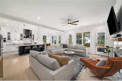 1941 Royal Court, Atlanta, GA 30341 - Photo 9