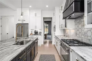 1941 Royal Ct, Atlanta, GA 30341 - Photo 13