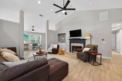 734 Evergreen Drive, Winder, GA 30680 - Photo 13