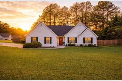 734 Evergreen Drive, Winder, GA 30680 - Photo 1