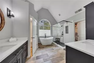 102 Valley Cir, Woodstock, GA 30189 - Photo 21