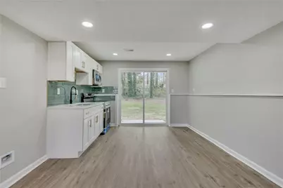 3394 Dearwood Drive SW, Lilburn, GA 30047 - Photo 29