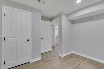 3394 Dearwood Drive SW, Lilburn, GA 30047 - Photo 33