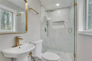 3394 Dearwood Dr SW, Lilburn, GA 30047 - Photo 21