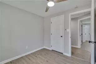 3394 Dearwood Dr SW, Lilburn, GA 30047 - Photo 25