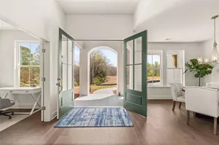 8290 Creekside Overlook Dr, Gainesville, GA 30506 - Photo 9