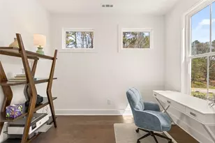 8290 Creekside Overlook Dr, Gainesville, GA 30506 - Photo 13