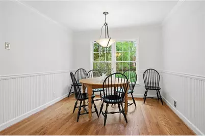 5465 Trowbridge Drive, Dunwoody, GA 30338 - Photo 7