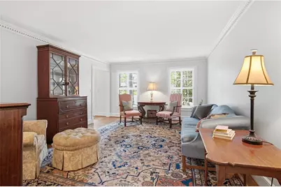 5465 Trowbridge Drive, Dunwoody, GA 30338 - Photo 3