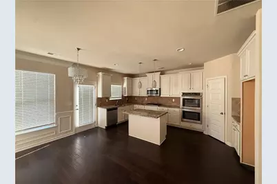 1013 Autumn Drive, Loganville, GA 30052 - Photo 5