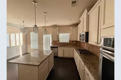 1013 Autumn Drive, Loganville, GA 30052 - Photo 7