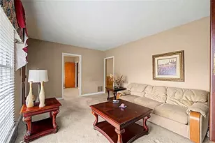 263 E Girard Ave E, Cedartown, GA 30125 - Photo 5