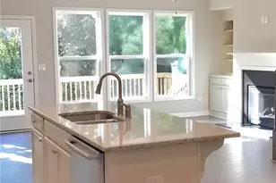 891 Sunset Park Dr, Suwanee, GA 30024 - Photo 3