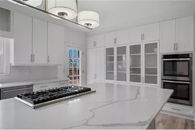 8705 River Bluff Lane, Roswell, GA 30076 - Photo 11