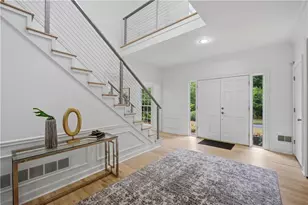 8705 River Bluff Ln, Roswell, GA 30076 - Photo 11