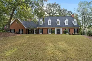 8705 River Bluff Ln, Roswell, GA 30076 - Photo 1