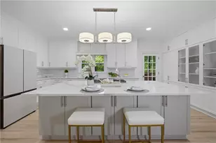 8705 River Bluff Ln, Roswell, GA 30076 - Photo 7