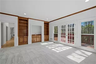 8705 River Bluff Ln, Roswell, GA 30076 - Photo 21