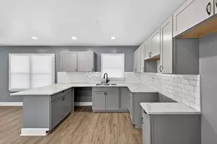 407 Northside Dr, Griffin, GA 30223 - Photo 9