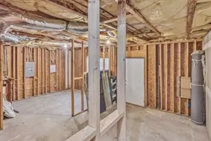 2275 Spin Drift Way, Lawrenceville, GA 30043 - Photo 41