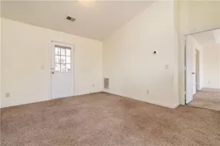 2413 Tolliver Hills Ln, Ellenwood, GA 30294 - Photo 9