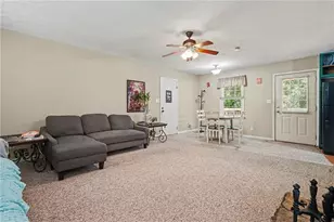 3574 Broxton Ln, Snellville, GA 30039 - Photo 19