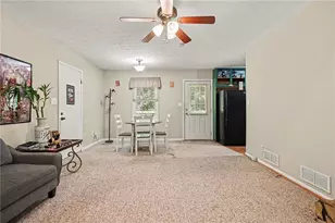 3574 Broxton Ln, Snellville, GA 30039 - Photo 11
