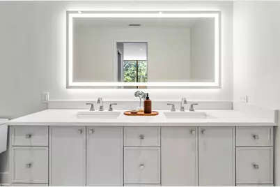 2575 Peachtree Road NE #6G, Atlanta, GA 30305 - Photo 15