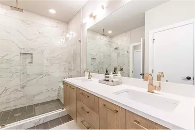 699 Vidalia Lane NW, Atlanta, GA 30318 - Photo 35