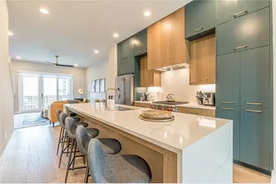 699 Vidalia Lane NW, Atlanta, GA 30318 - Photo 11