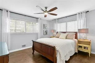 2744 Pinestream Dr NE, Marietta, GA 30068 - Photo 23