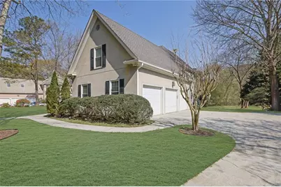 3920 Spalding Drive, Atlanta, GA 30350 - Photo 49