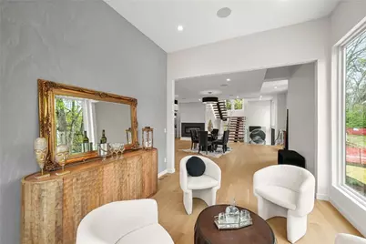 1260 Kingsley Circle NE, Atlanta, GA 30324 - Photo 11