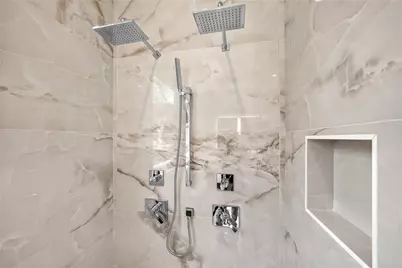 1260 Kingsley Circle NE, Atlanta, GA 30324 - Photo 31