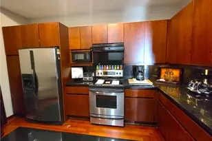 3334 Peachtree Rd NE, Atlanta, GA 30326 - Photo 19