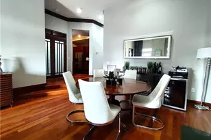 3334 Peachtree Rd NE, Atlanta, GA 30326 - Photo 13