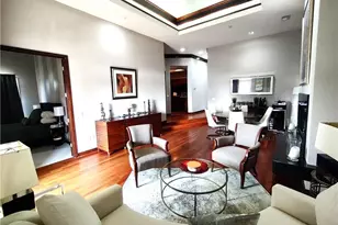 3334 Peachtree Rd NE, Atlanta, GA 30326 - Photo 3