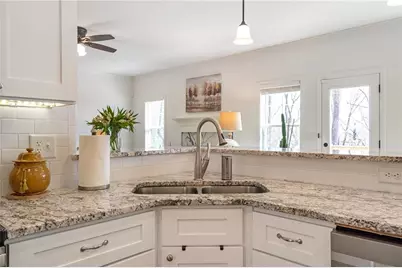 5234 Laurel Lane, Gainesville, GA 30506 - Photo 15