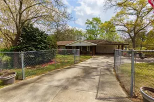 130 Stroud Dr SE, Mableton, GA 30126 - Photo 1